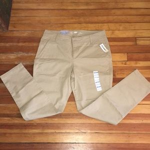old navy khaki skinny leg pants